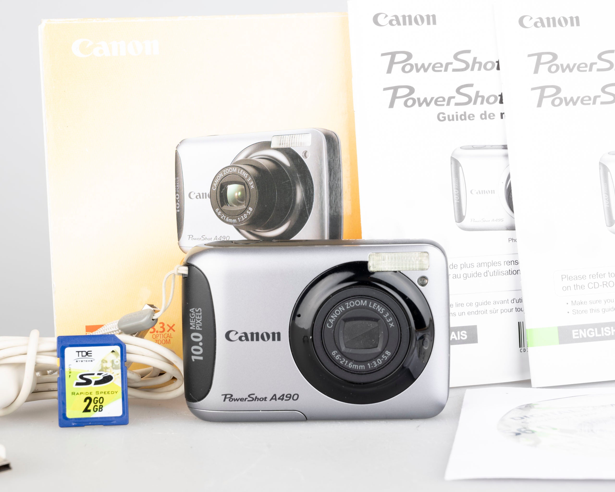 Canon Powershot A490 digicam 10 MP CCD sensor w/ original box +