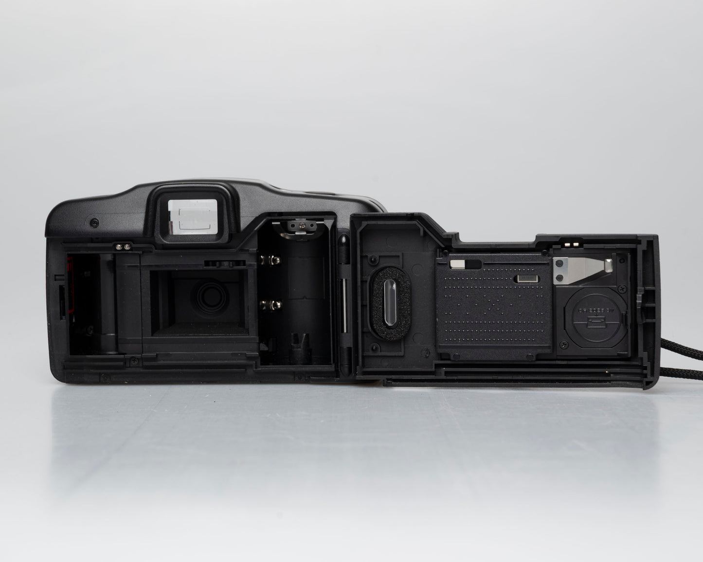 Appareil photo argentique Canon Prima AF-8 35mm avec étui (numéro de série 4019879)