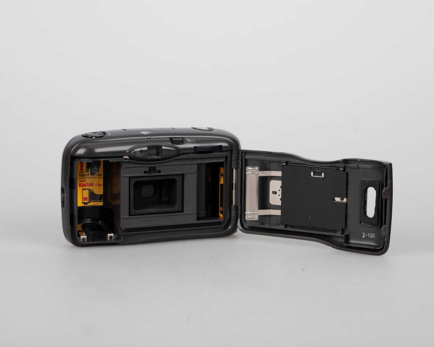 Appareil photo Kodak Cameo EF 35mm (numéro de série Z106)