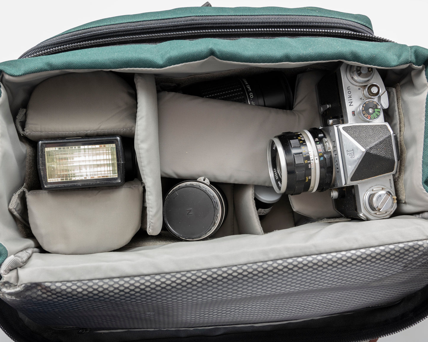 Grand sac pour appareil photo Lowepro Nova 5