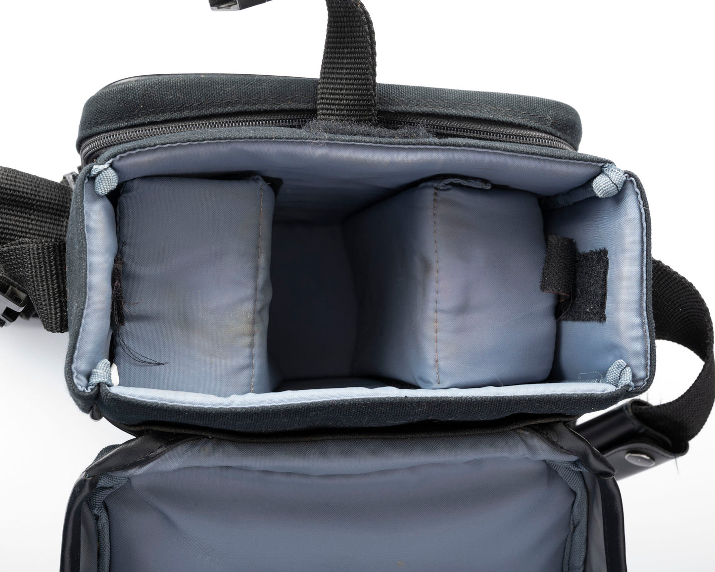 Sac pour appareil photo Nikon noir de taille moyenne avec bordure rouge