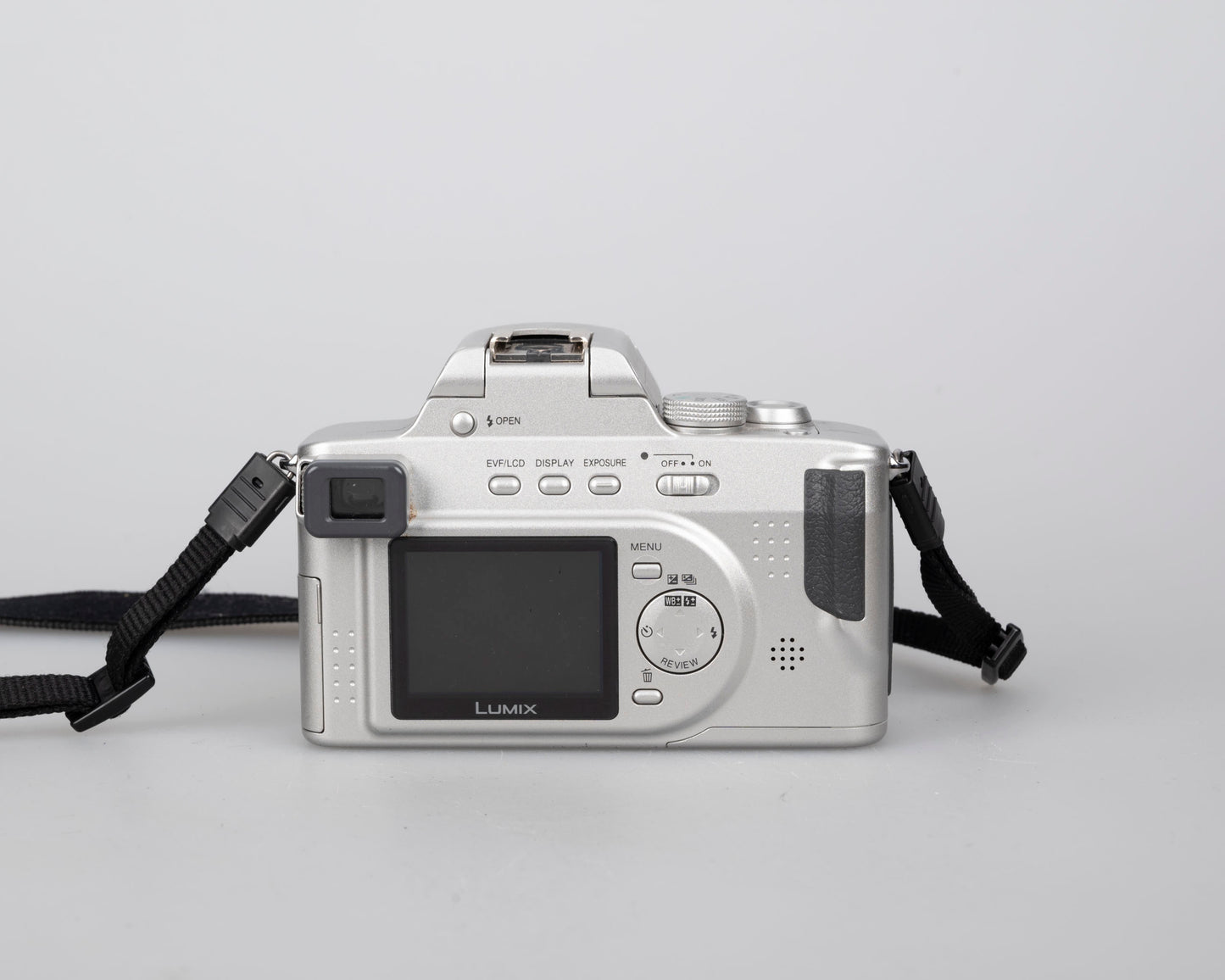 Appareil photo numérique Panasonic Lumix DMC-FZ20 avec capteur CCD 5 MP + objectif Leica DC Vario-Elmarit 1:2.8/6-72 ASPH avec chargeur + batterie + carte SD 2 Go