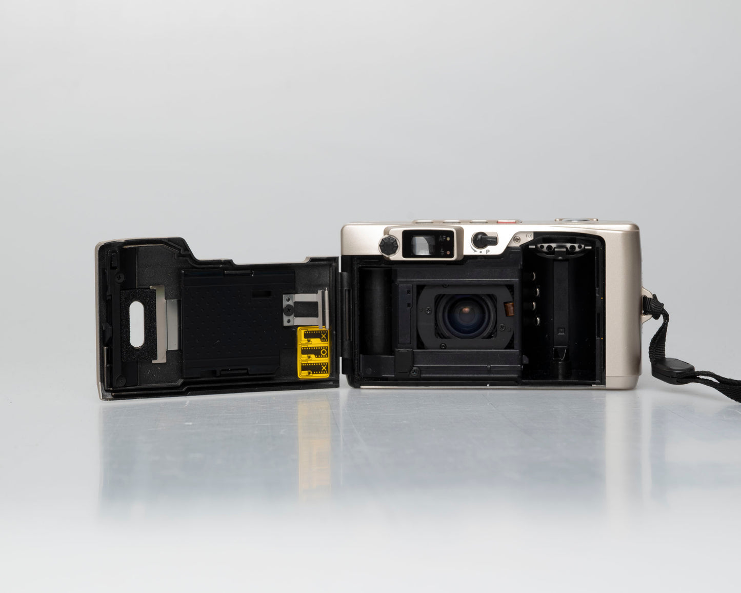 Caméra argentique Samsung Evoca 70SE 35mm (numéro de série 91305986)