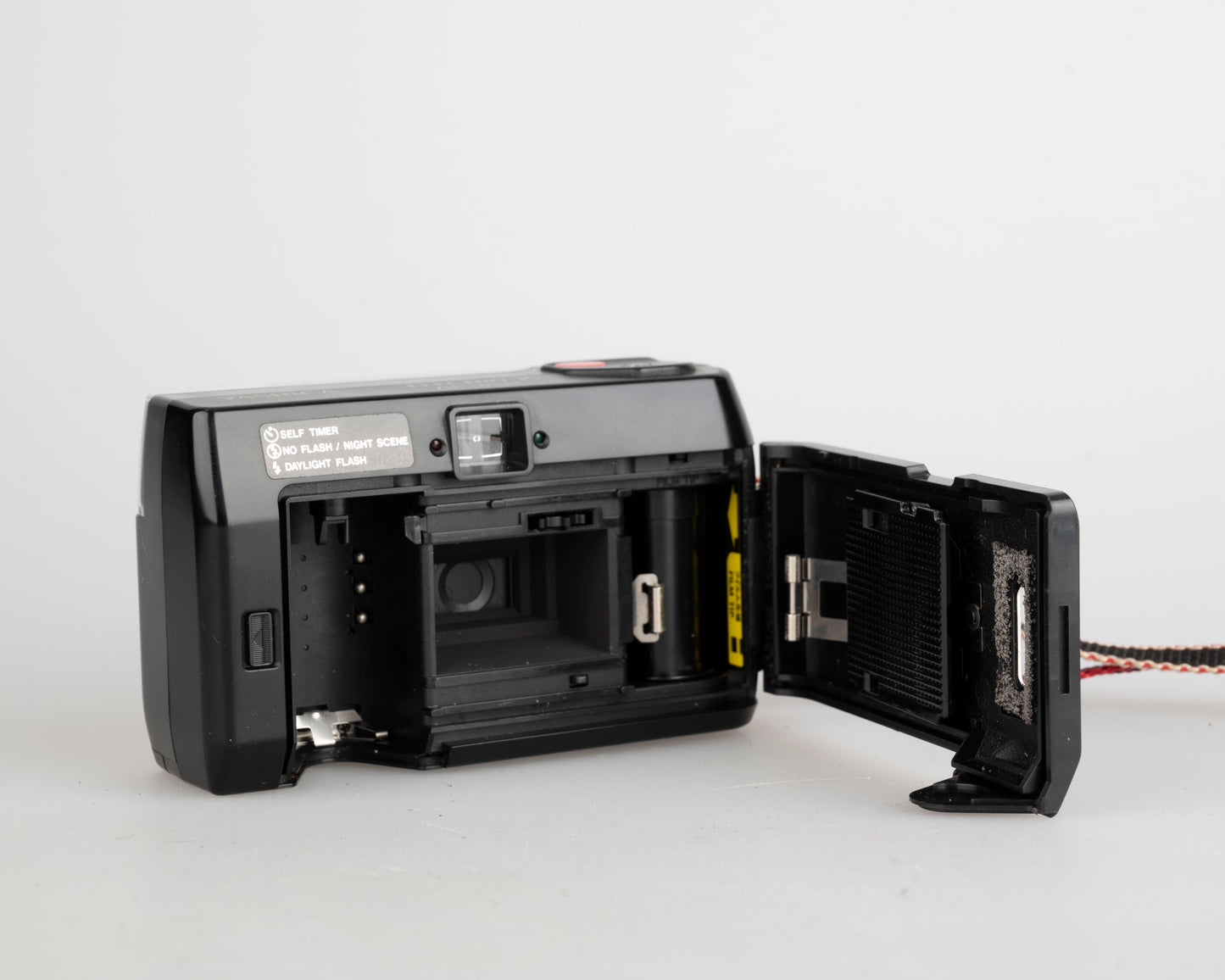 Appareil photo argentique 35 mm Yashica Electro 35 AF-Mini avec étui (série 028520)