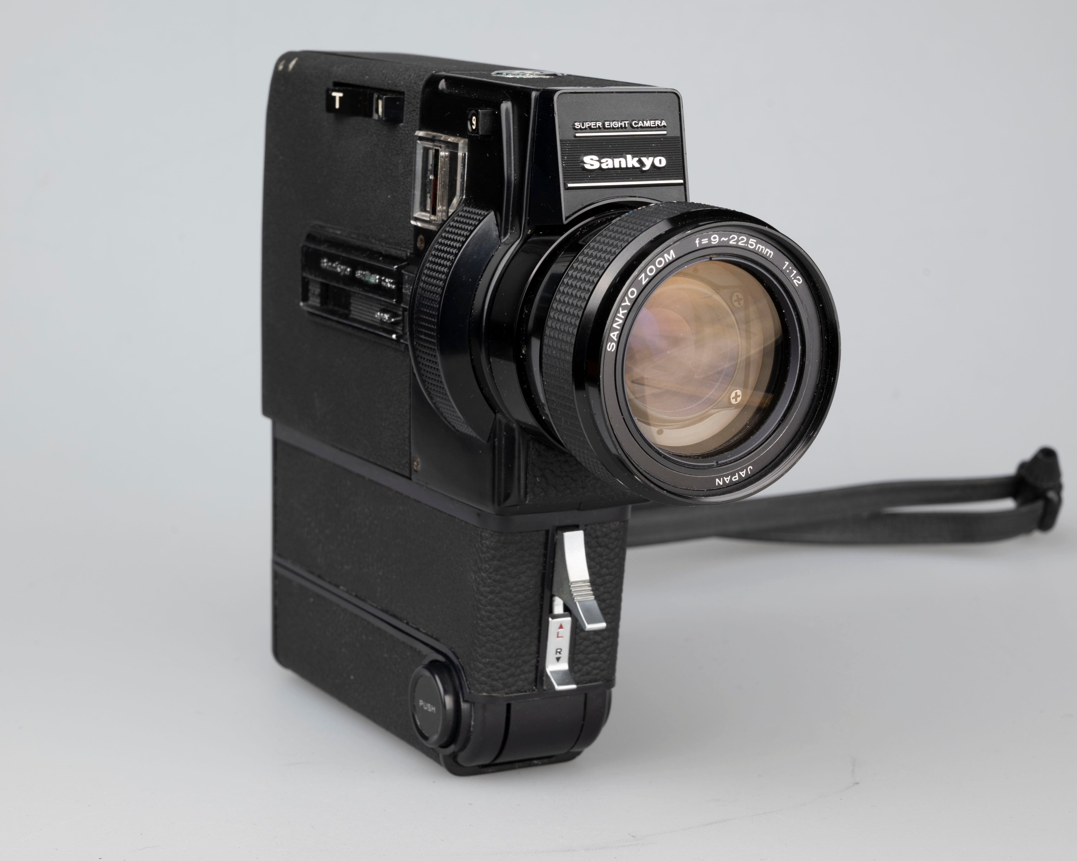 Sankyo Super LXL 250 Super 8 camera (serial 223500) – New Wave Pool