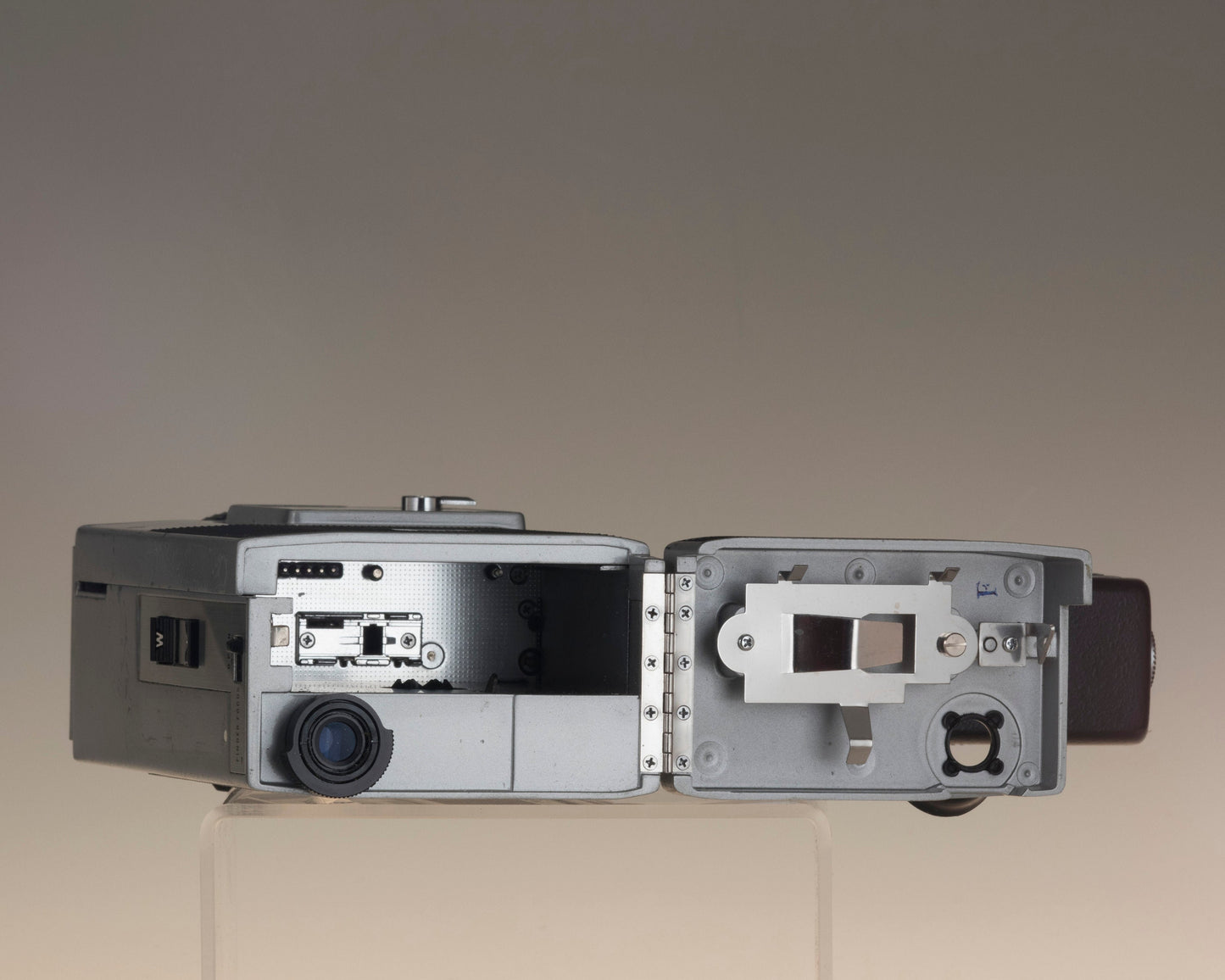 Caméra Argus Cosina modèle 704 Super 8
