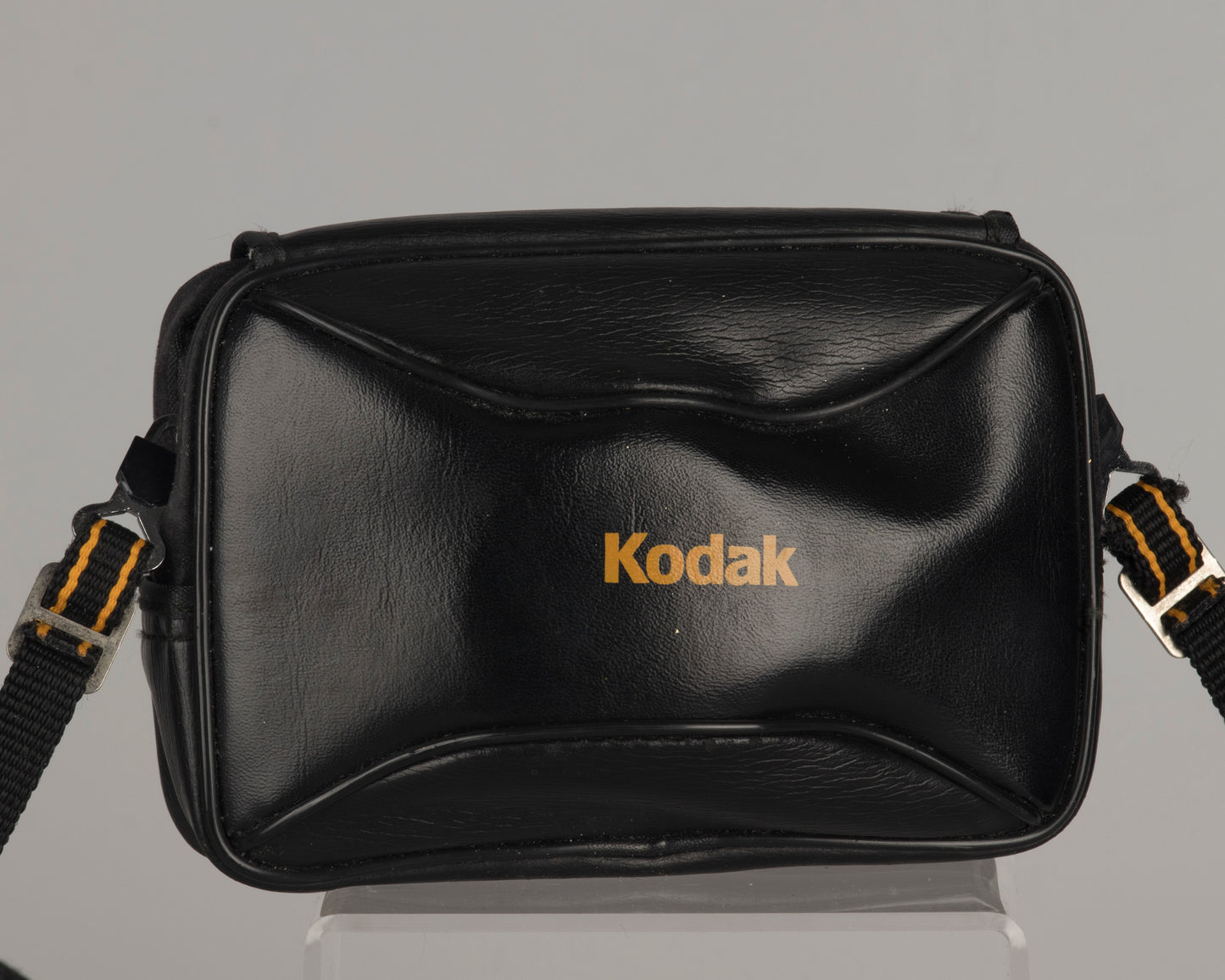 Kodak VR35 K5 35mm camera with original leatherette case