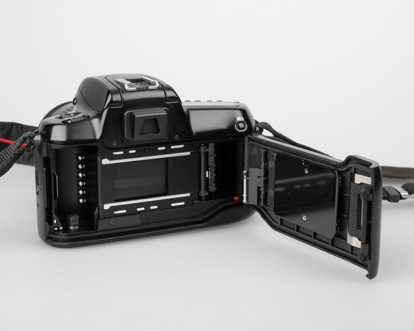 Nikon F50 35mm film SLR zoom outfit w/ AF 35-80mm lens + original boxes