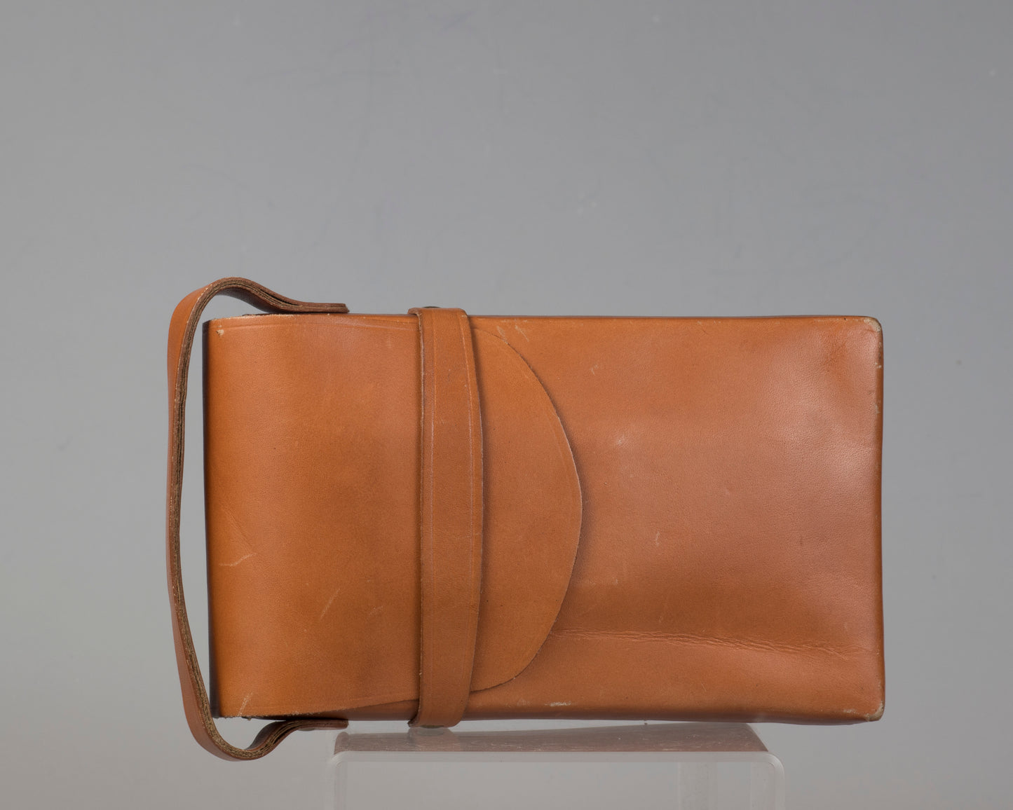 Polaroid SX-70 instant camera with original leather case