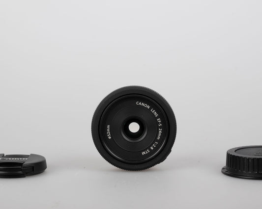 Objectif Canon EF-S 24mm 1:2.8 STM (numéro de série 6411106681)