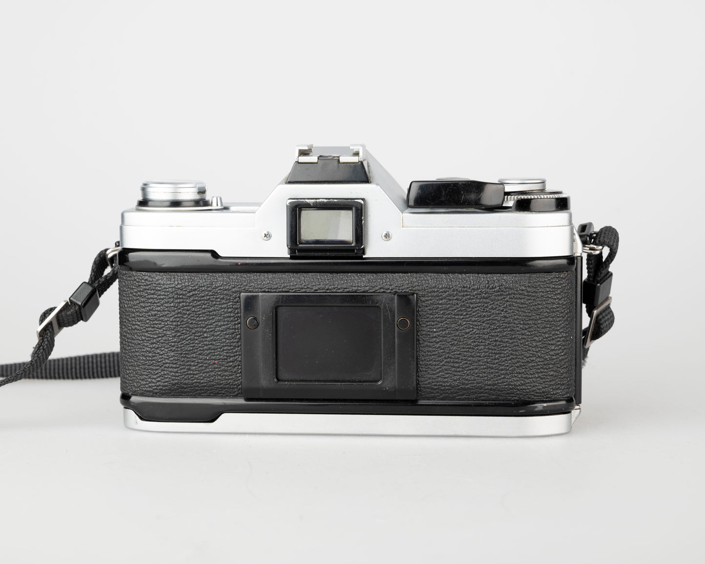 Canon AT-1 35 mm SLR avec objectif Canon FD 50 mm f1.8