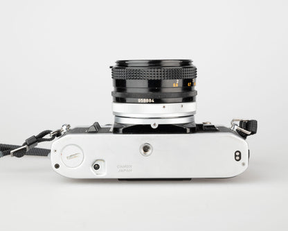 Canon AT-1 35 mm SLR avec objectif Canon FD 50 mm f1.8