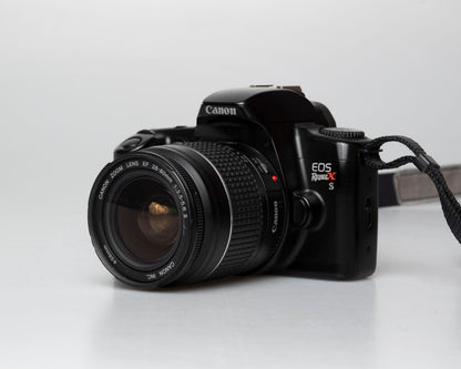 Canon EOS Rebel XS Kit reflex 35mm avec objectif EF 35-80mm + sac pour appareil photo + boîte