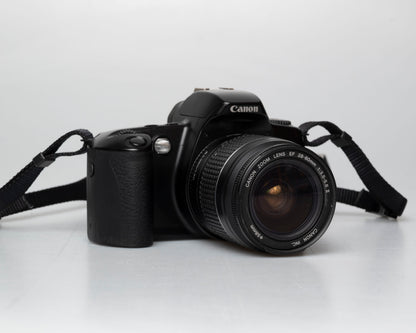 Canon EOS Rebel XS Kit reflex 35mm avec objectif EF 35-80mm + sac pour appareil photo + boîte