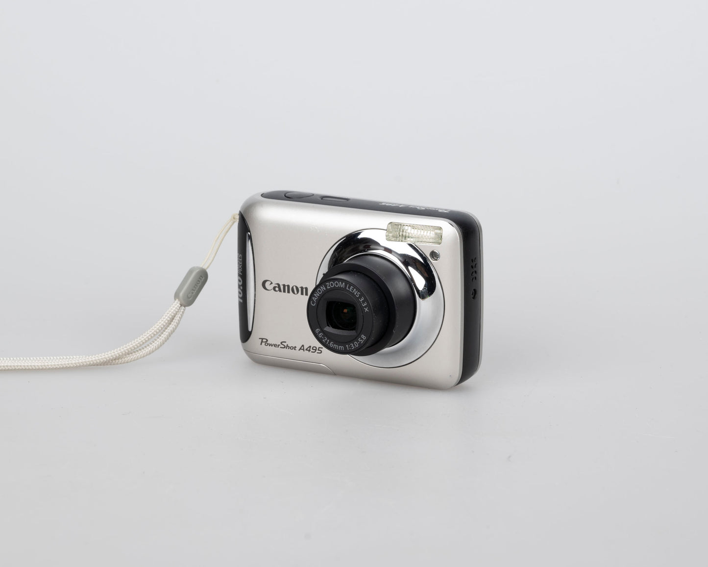 Canon Powershot A490 digicam 10 MP CCD sensor w/ 8GB SD card (uses AA batteries)