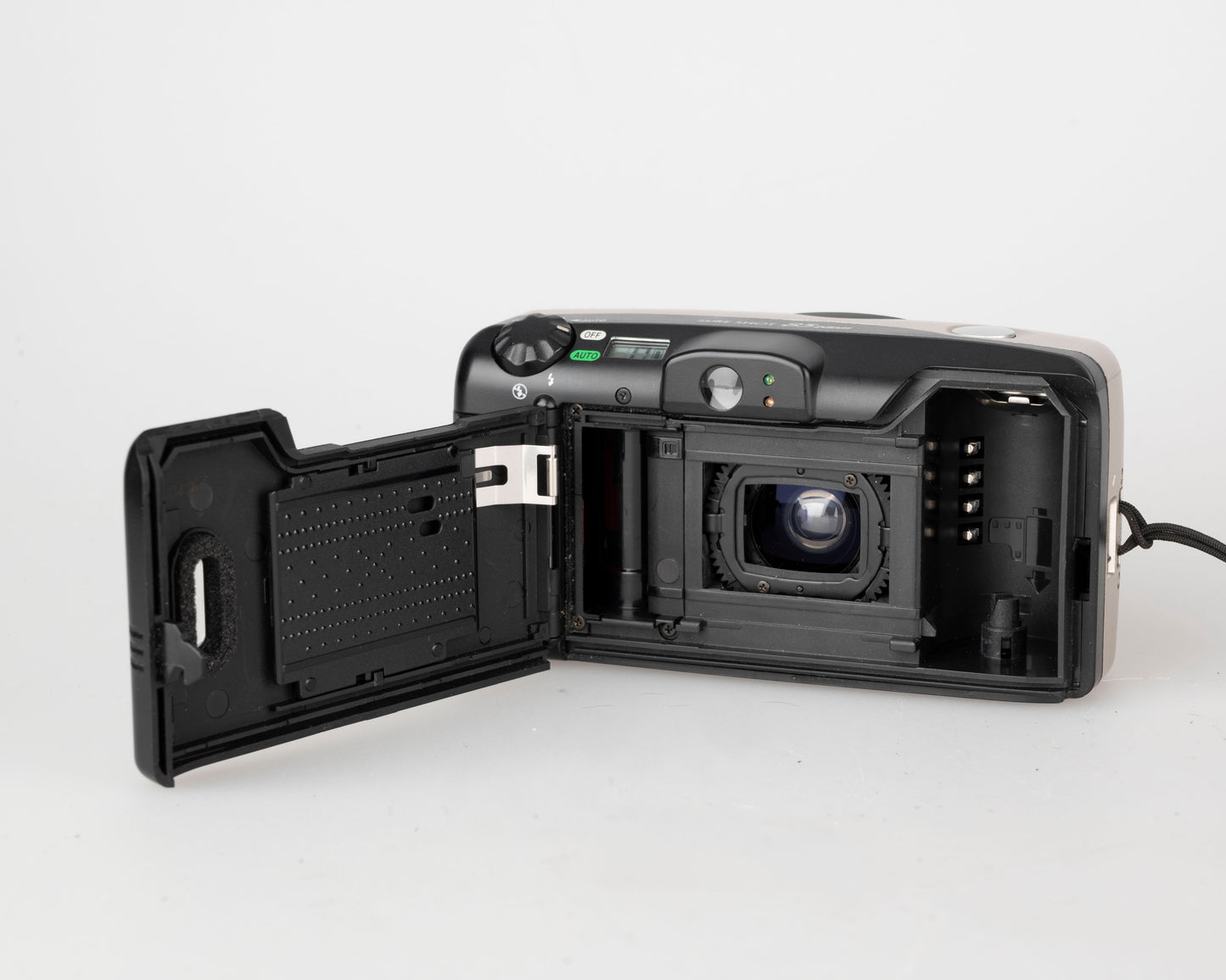 Canon Sure Shot 85 Zoom camera w/ case (serial 6449626)