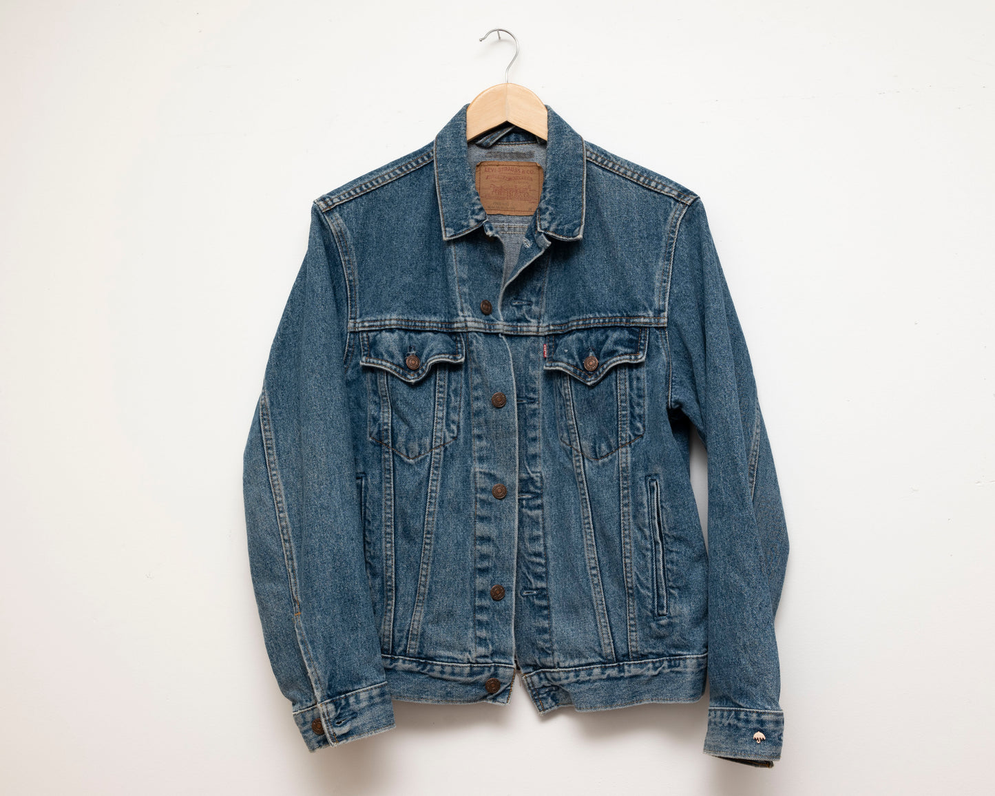 levi's denim jean trucker jacket small 