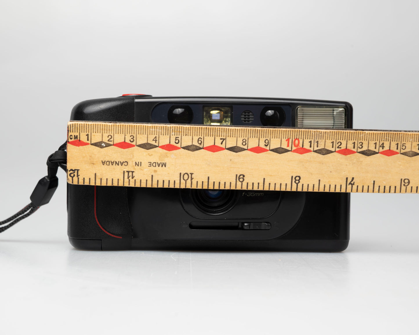 Fujifilm DL-60 35mm film camera (serial 21009541)