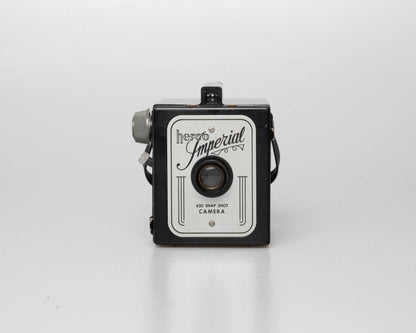 Herco Imperial 620 Snap Shot camera with flash-holder