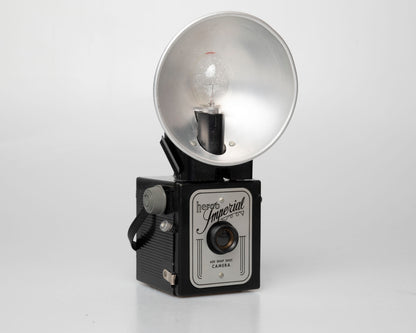Herco Imperial 620 Snap Shot camera with flash-holder