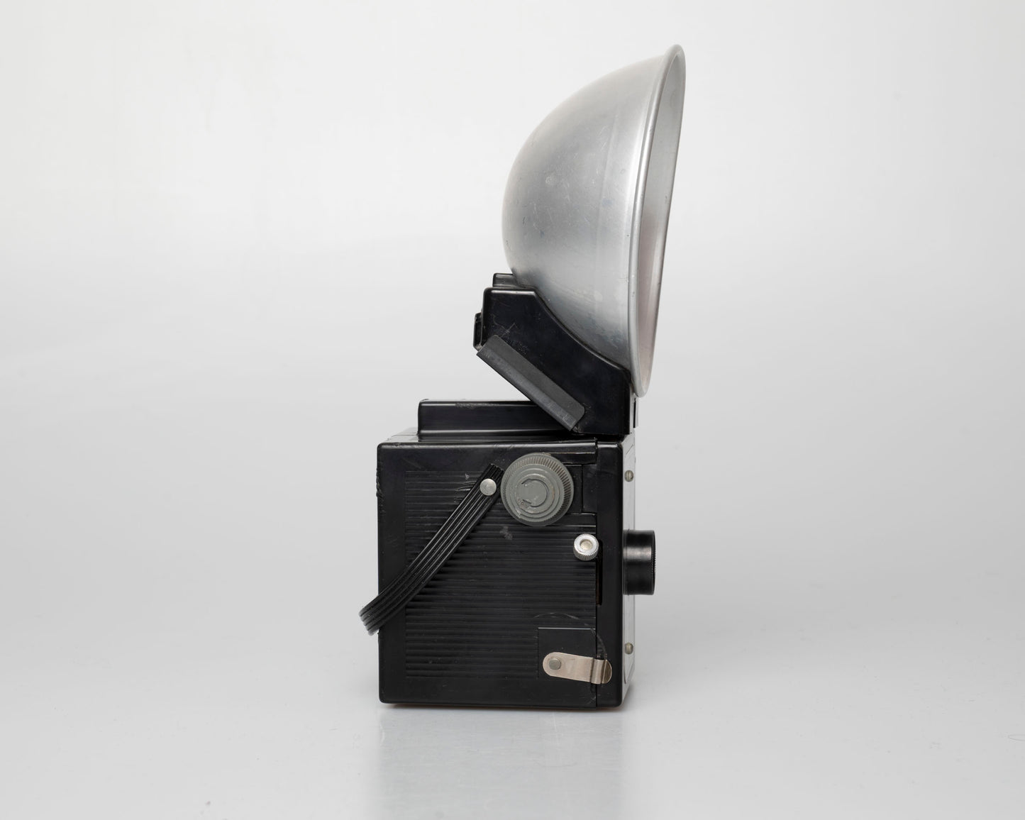 Herco Imperial 620 Snap Shot camera with flash-holder