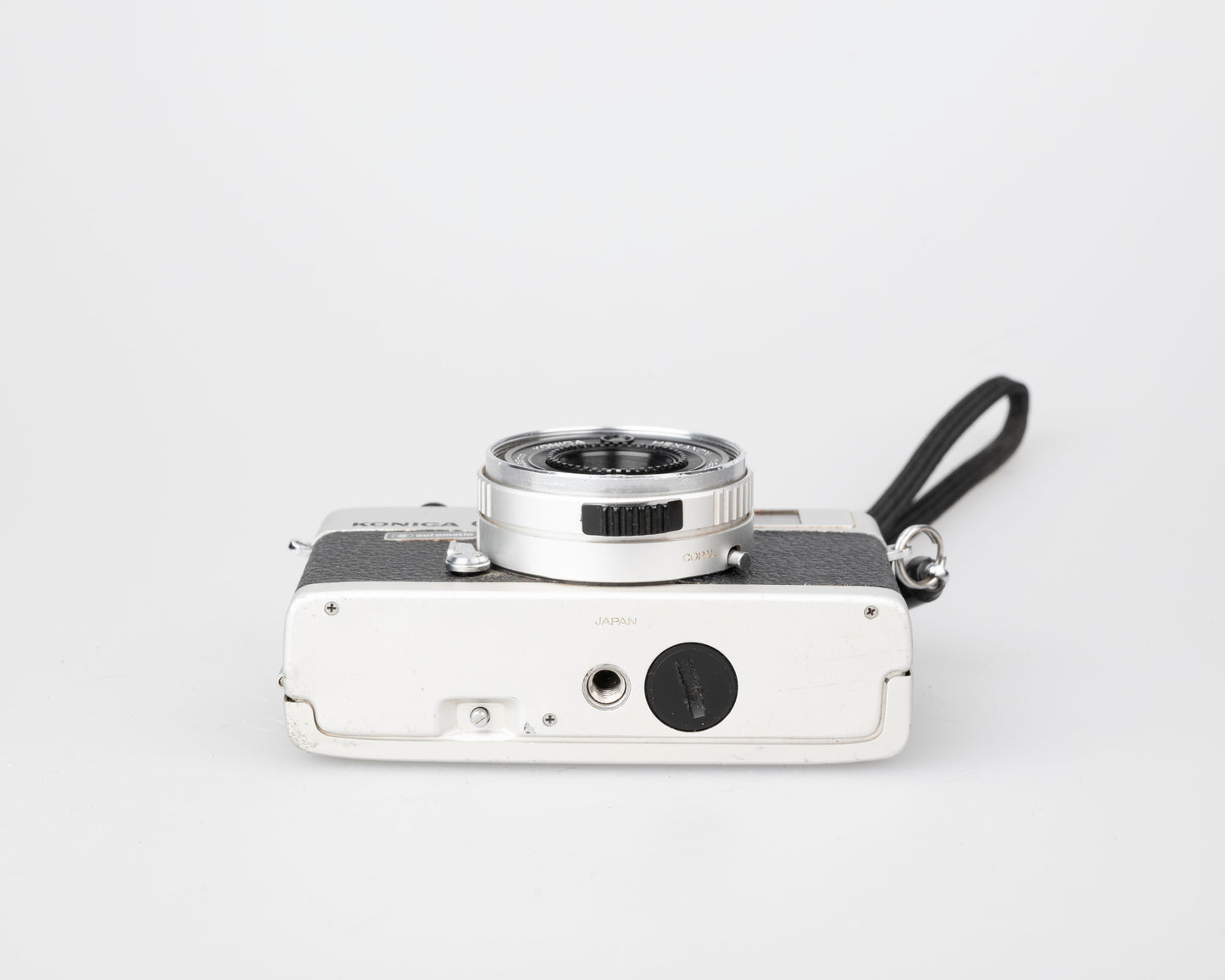Konica C35 Appareil photo télémétrique ultra-compact automatique 35 mm avec objectif Hexanon 38 mm