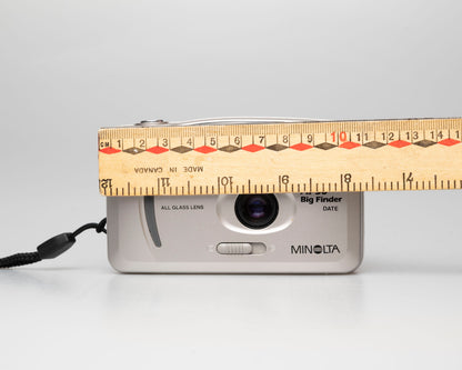 Minolta Freedom AF-50 Grand Chercheur Date appareil photo 35mm (série 36003099)