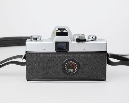 Minolta SRT 200 35mm SLR w/ Rokkor 50mm f1.7 lens + ever-ready case (serial 7527170)