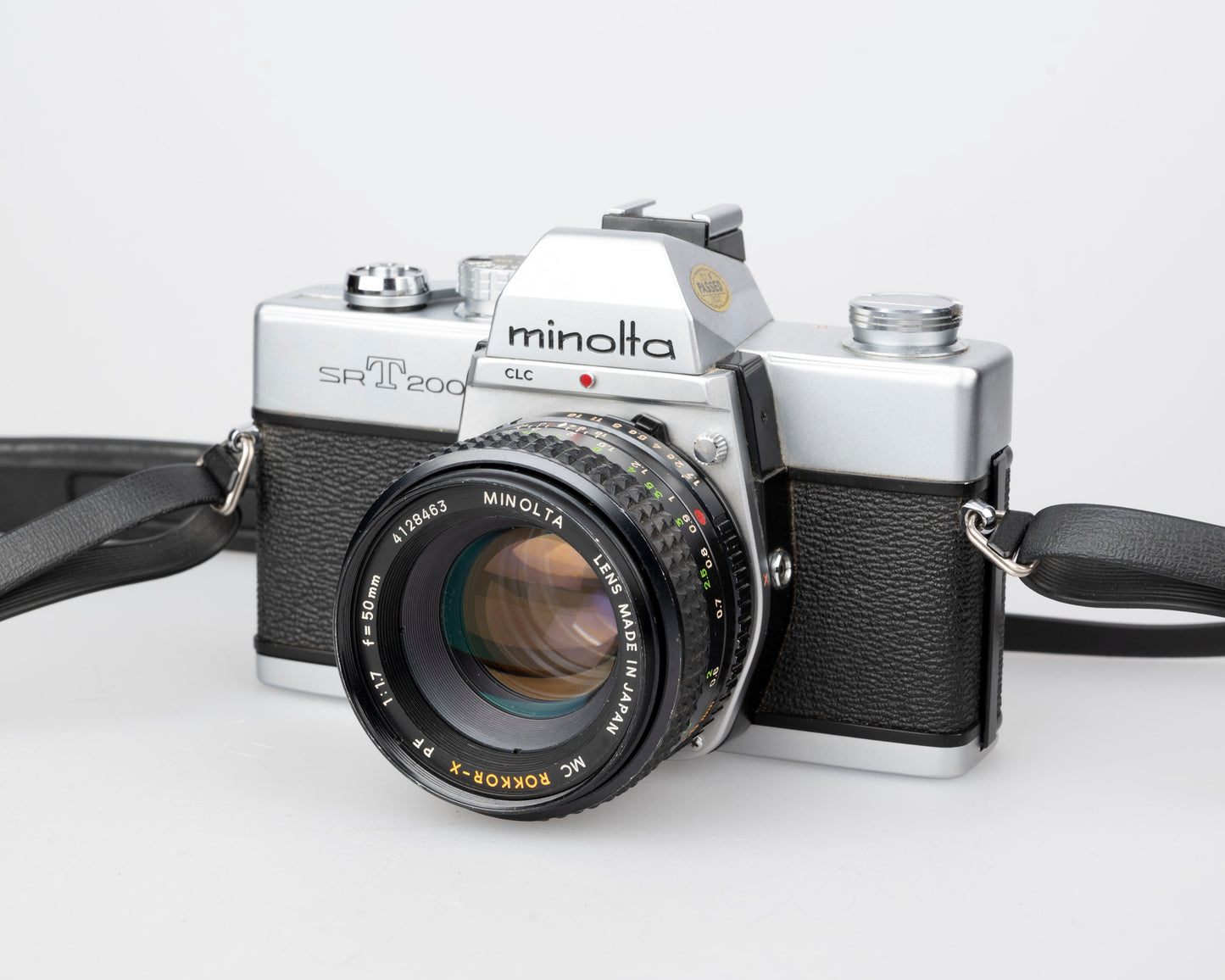 Minolta SRT 200 35mm SLR w/ Rokkor 50mm f1.7 lens + ever-ready case (serial 7527170)