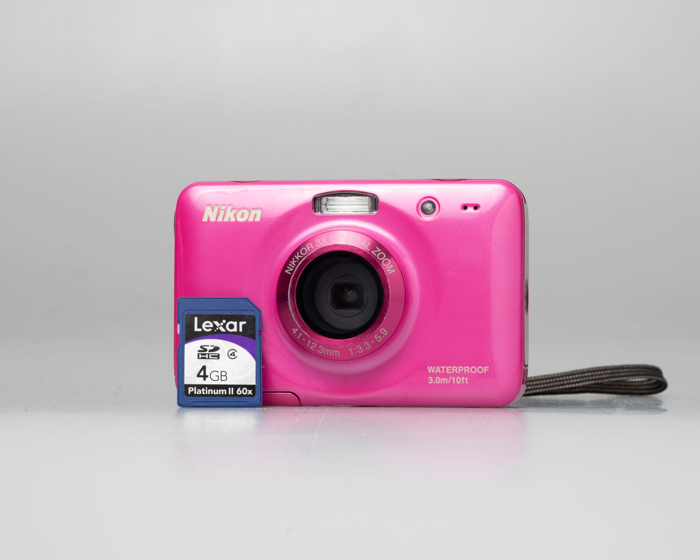 Nikon Coolpix S30 10 MP digicam w/ 4GB SD card (serial 52004673)