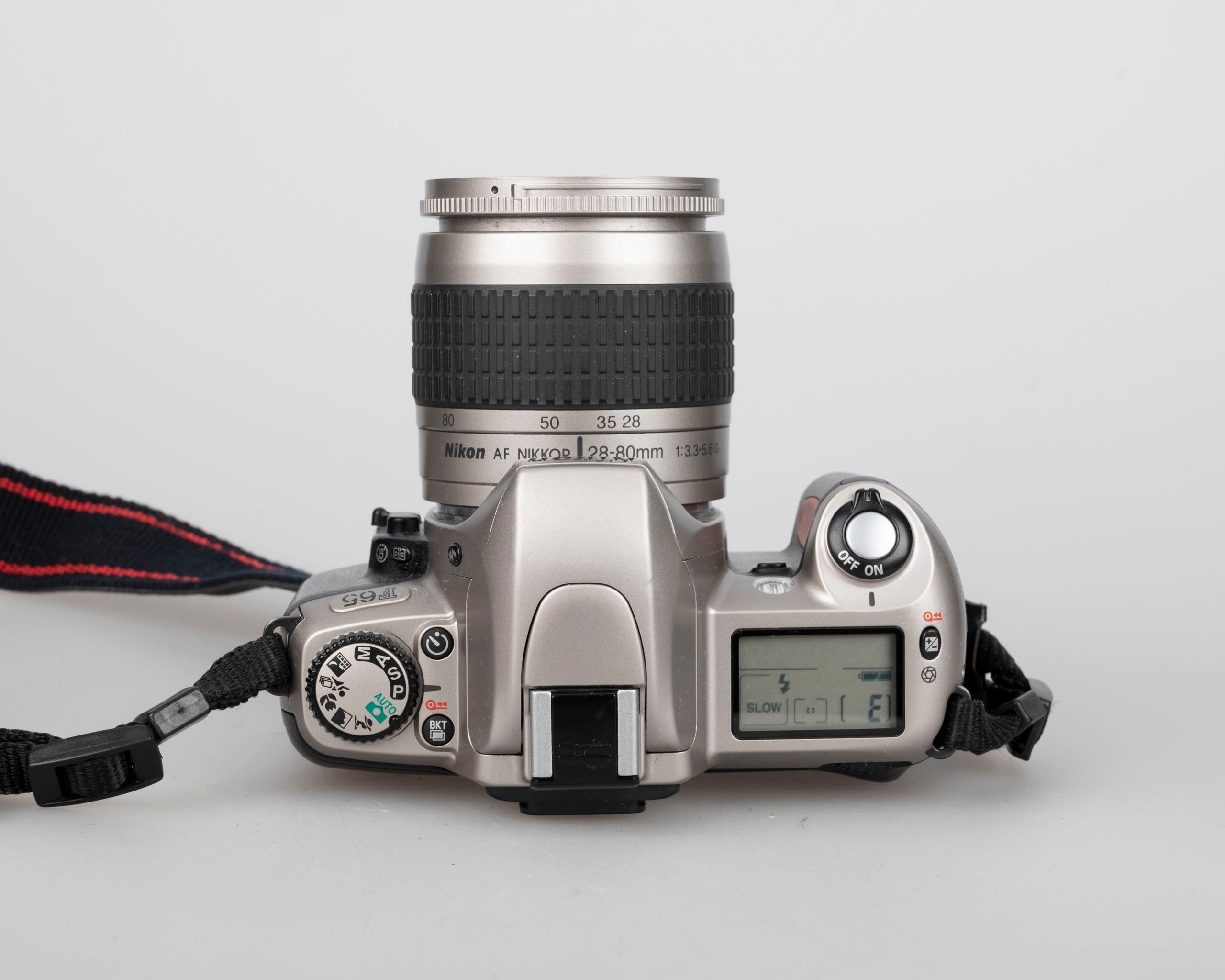 Nikon F65 (aka N65) 35mm film SLR w/ AF Nikkor 28-80mm lens
