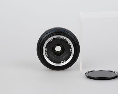 Olympus Zuiko Digital 25mm 1:2.8 Pancake lens (Four-Thirds mount)
