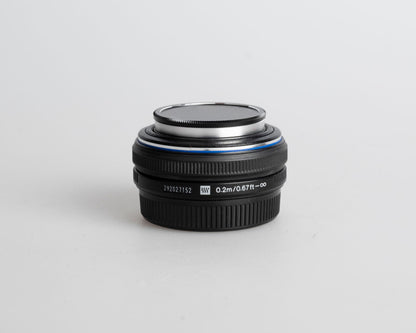 Olympus Zuiko Digital 25mm 1:2.8 Pancake lens (Four-Thirds mount)