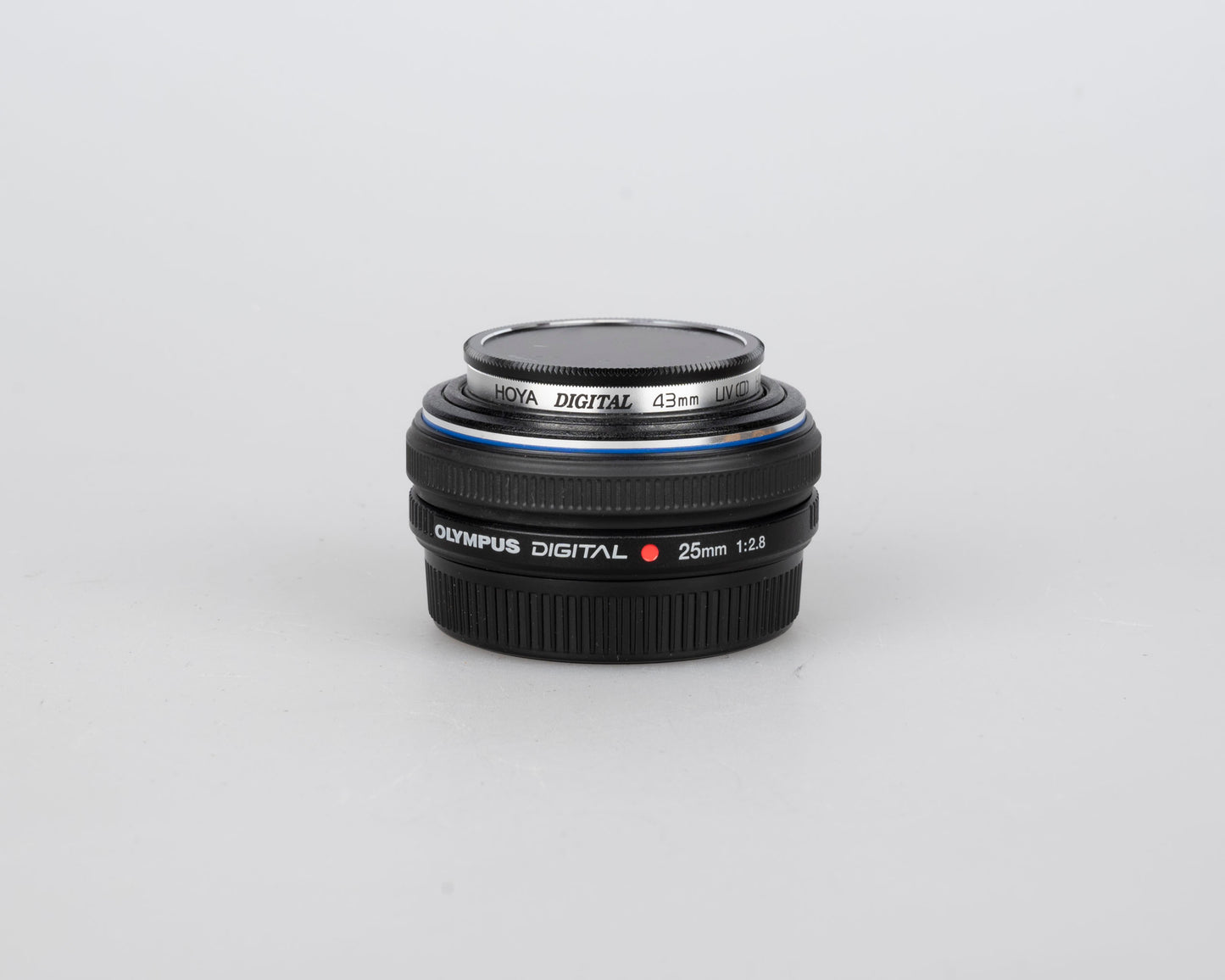 Olympus Zuiko Digital 25mm 1:2.8 Pancake lens (Four-Thirds mount)
