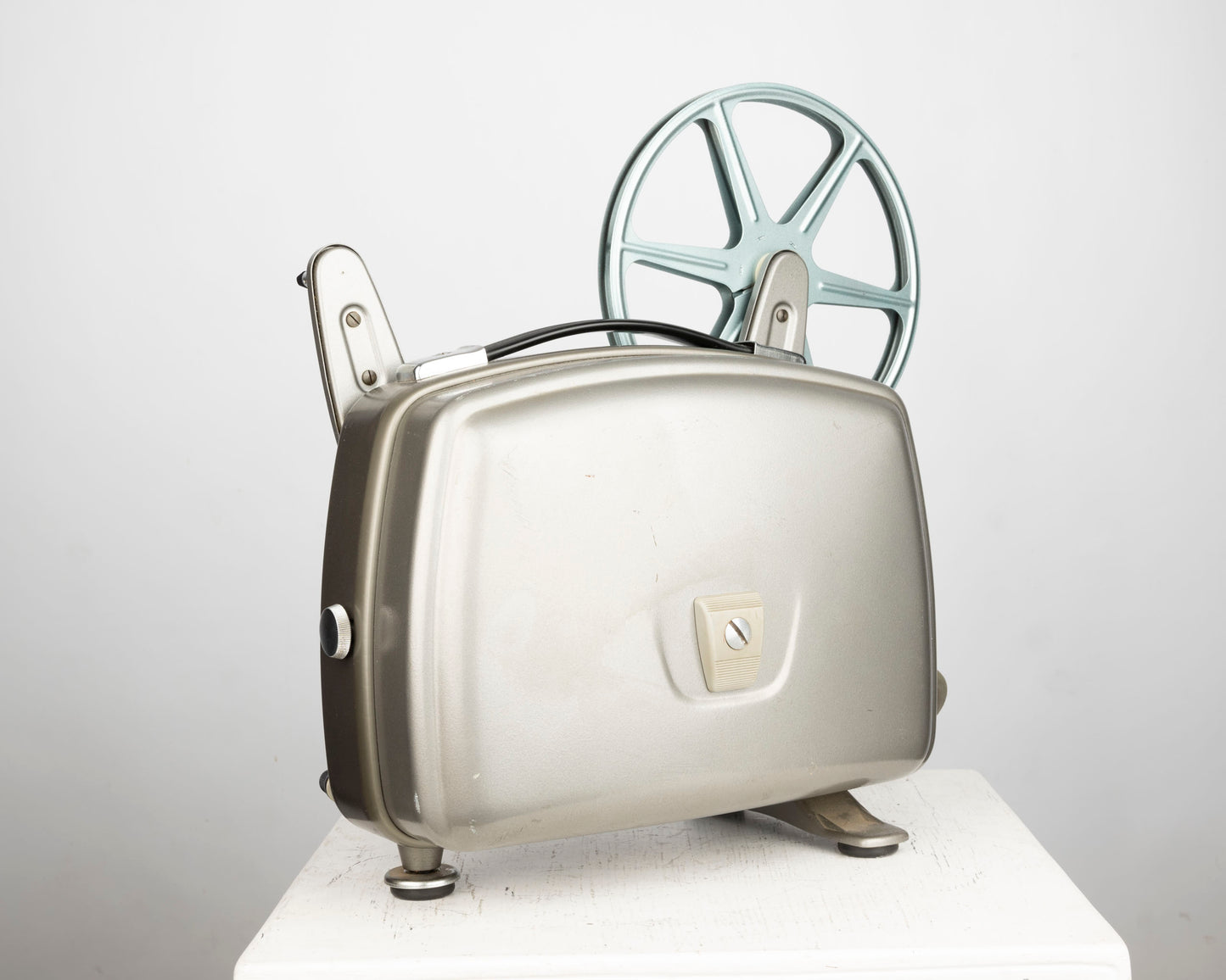 Projecteur de cinéma Paillard Bolex 18-5 8 mm avec bobine réceptrice