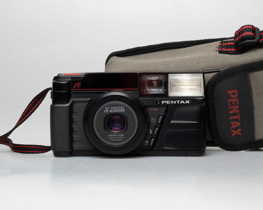 Pentax Zoom-70 (IQZoom) 35mm camera w/case (serial 5186332)