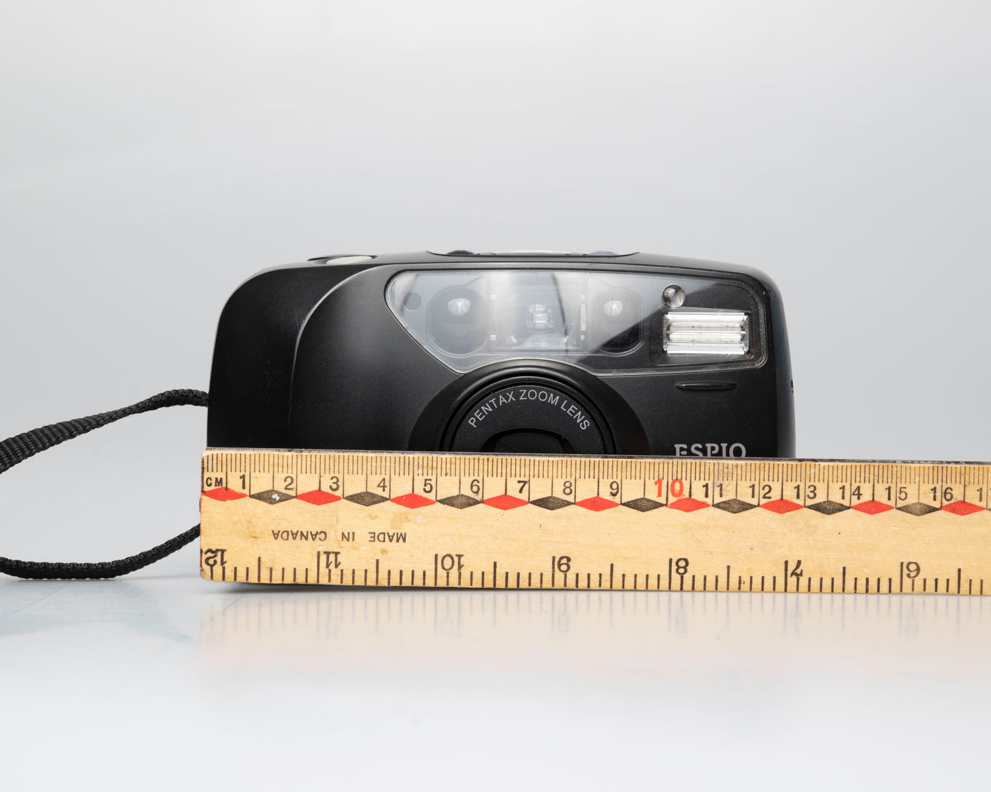 Pentax Espio 738 35mm camera w/ case (serial 3154920)