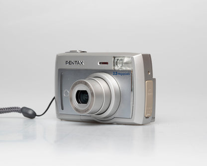Pentax Optio 33L 3.2 megapixel digicam w/ 64MB CF card + cables + box + manuals (serial 6463008)