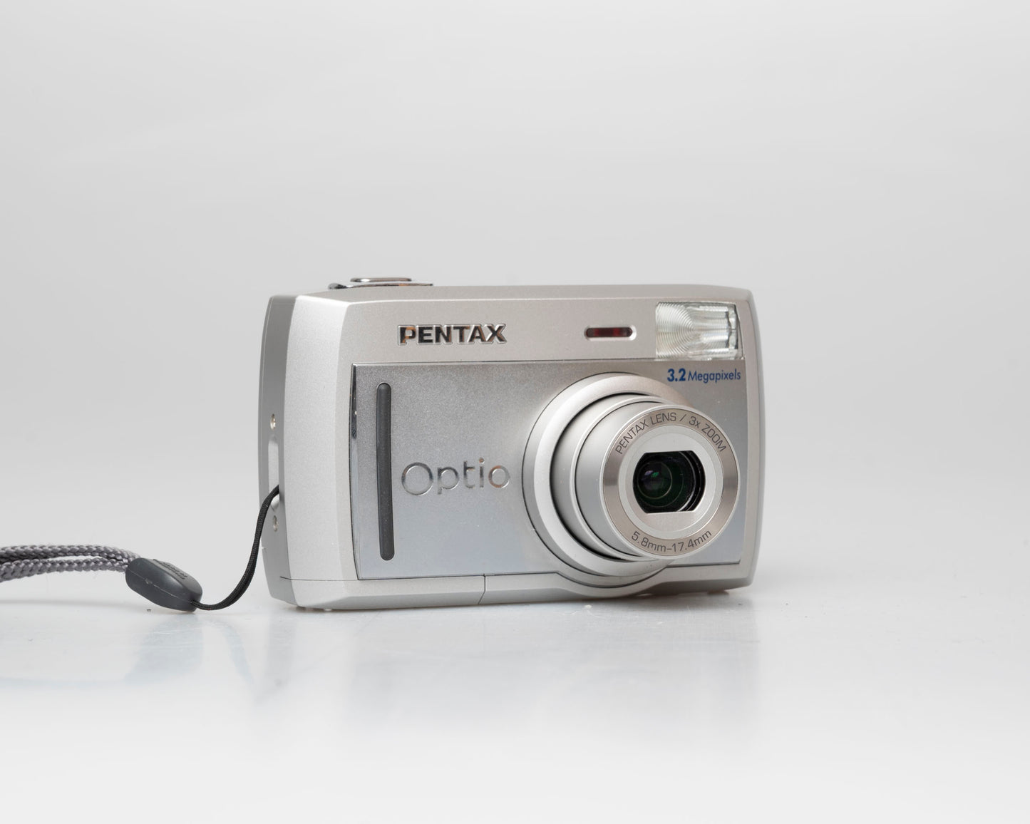 Pentax Optio 33L 3.2 megapixel digicam w/ 64MB CF card + cables + box + manuals (serial 6463008)