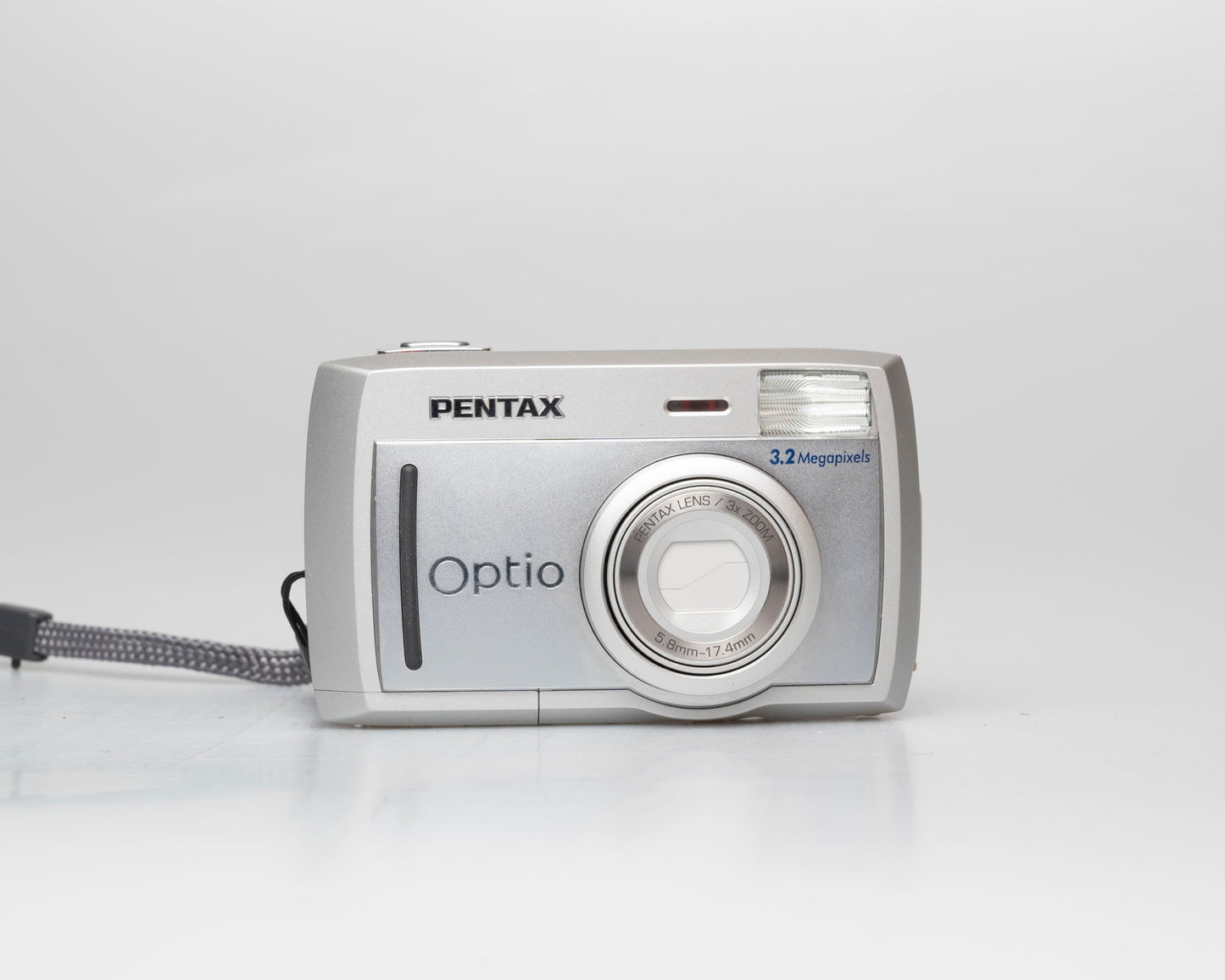 Pentax Optio 33L 3.2 megapixel digicam w/ 64MB CF card + cables + box + manuals (serial 6463008)