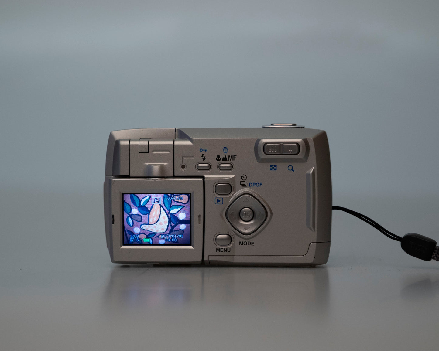 Pentax Optio 33L 3.2 megapixel digicam w/ 64MB CF card + cables + box + manuals (serial 6463008)
