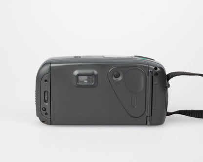 Pentax Zoom90-WR weather resistant 35mm camera w/ case + manual