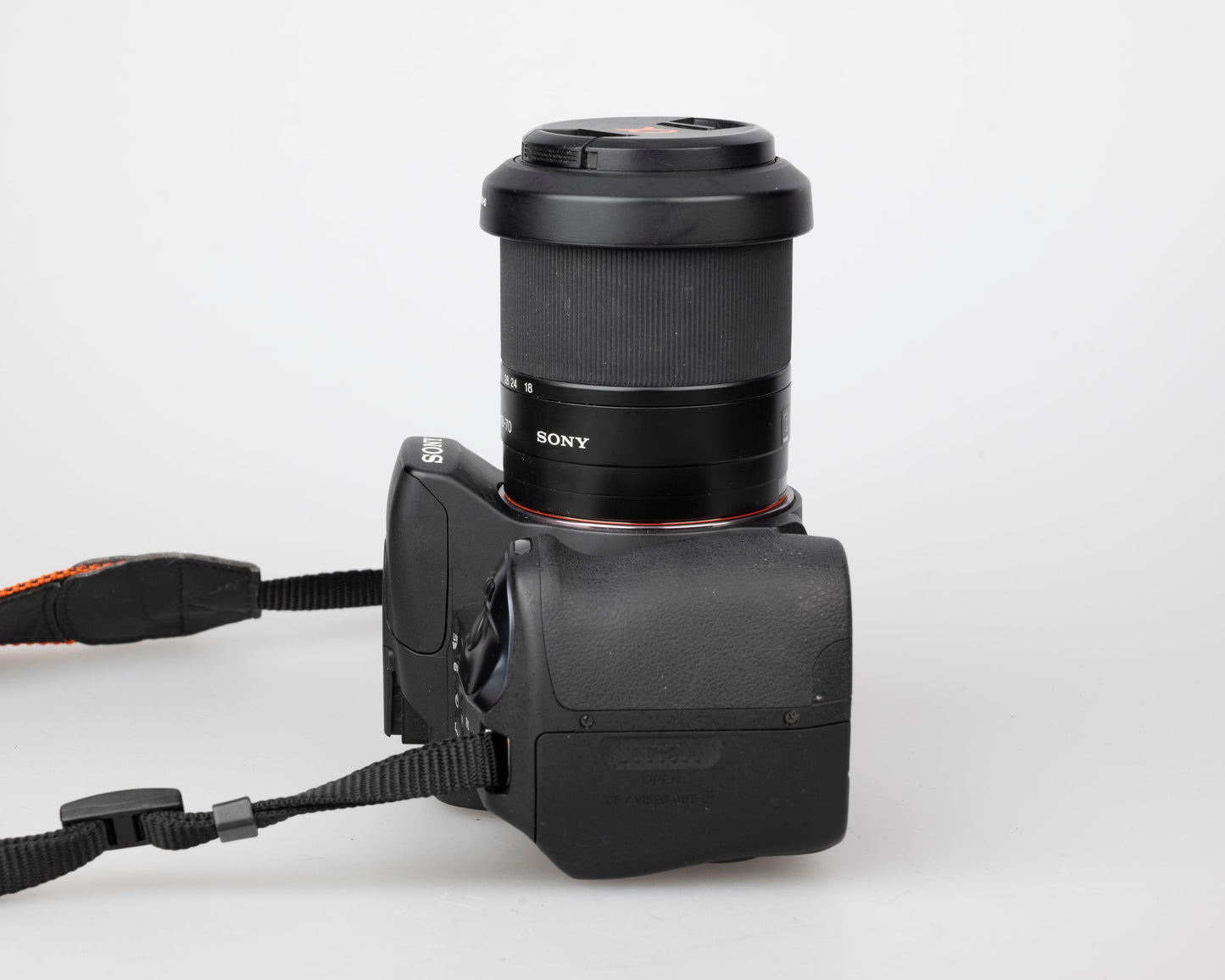 Sony Alpha DSLR-A300 10.2MP CCD sensor  Digital SLR Camera w/ DT 18-70mm f/3.5-5.6 Zoom Lens