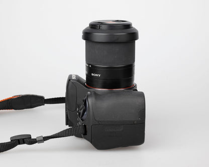 Sony Alpha DSLR-A300 10.2MP CCD sensor  Digital SLR Camera w/ DT 18-70mm f/3.5-5.6 Zoom Lens