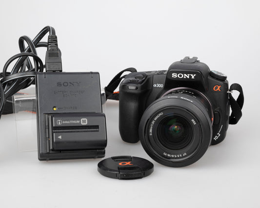 Sony Alpha DSLR-A300 Capteur CCD 10,2 MP Appareil photo reflex numérique avec objectif zoom DT 18-70 mm f/3,5-5,6