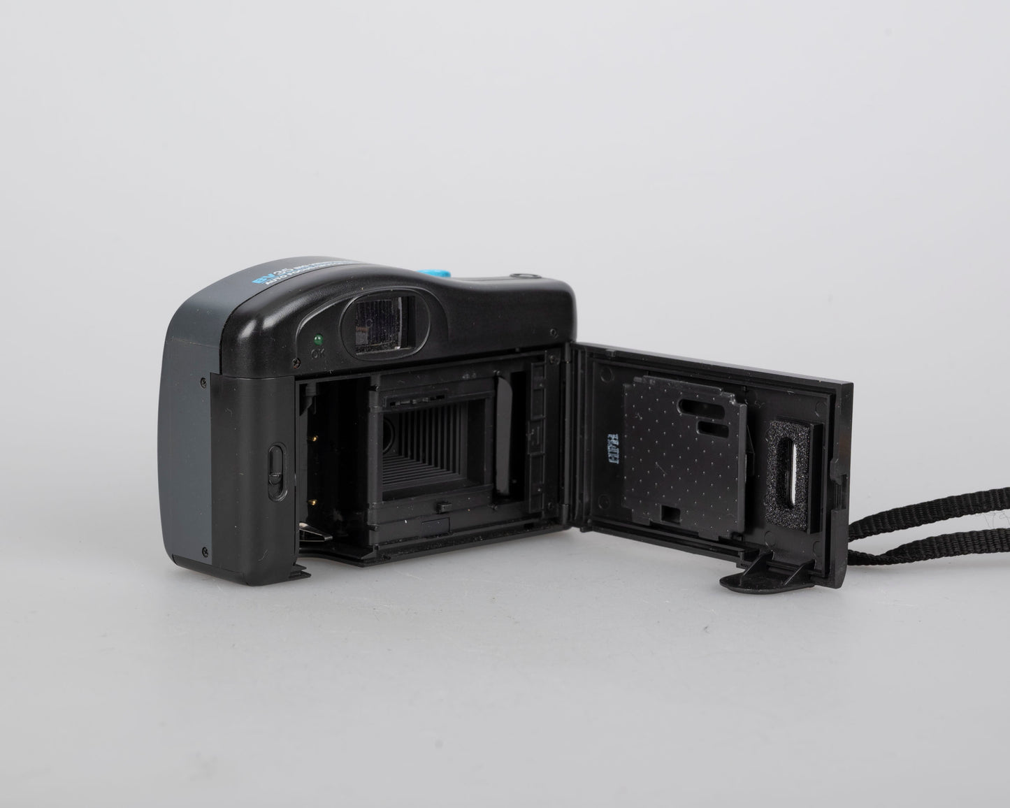 Vivitar Big View BV35 Autofocus 35mm camera (grey)