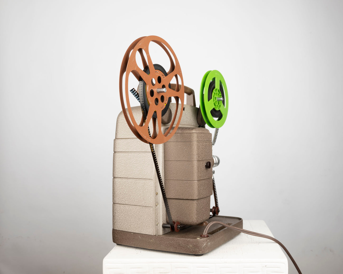 Bell and Howell 253 AX Regular 8 movie projector (serial F77082)
