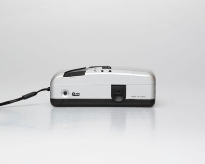 Bell and Howell 602 35mm camera