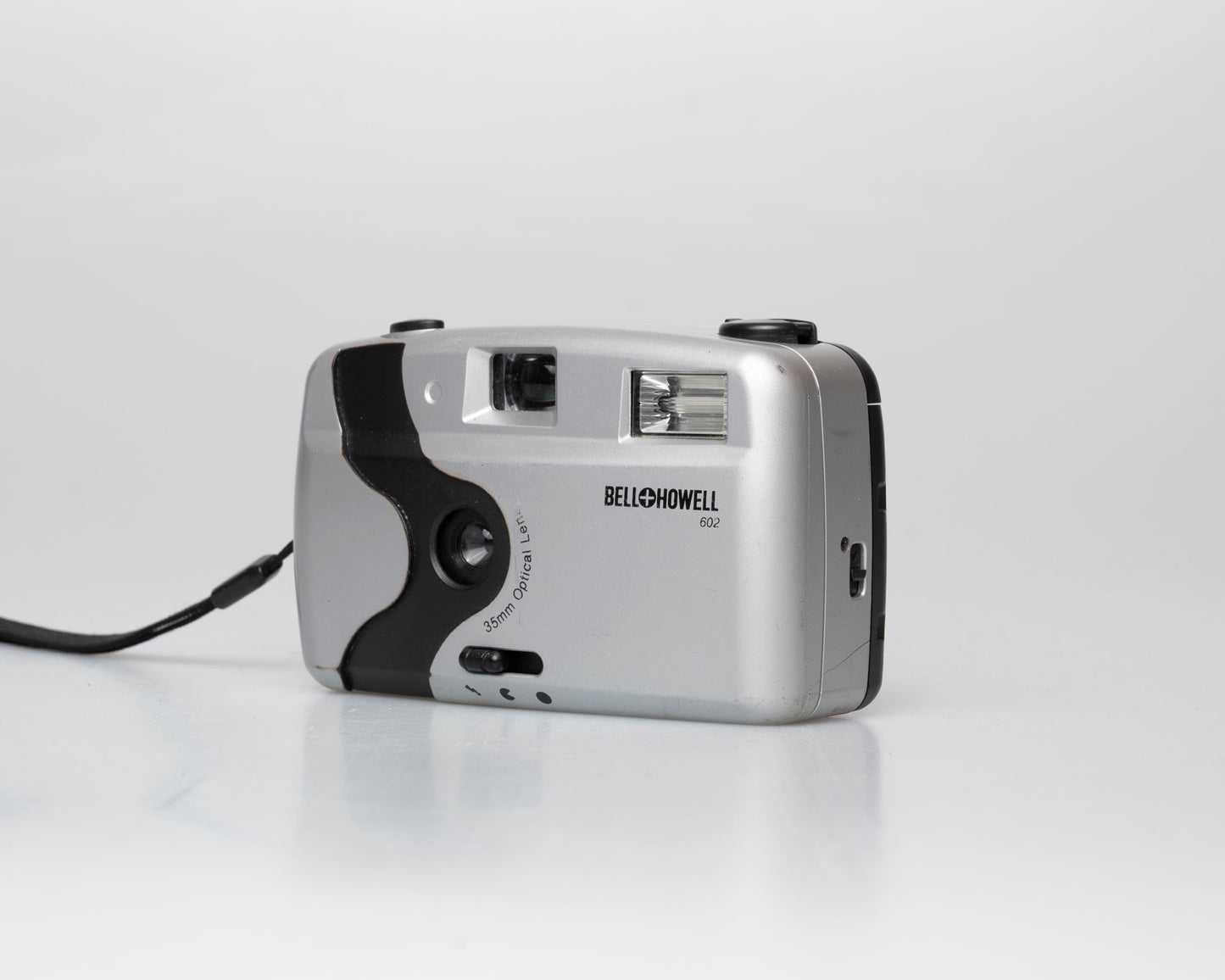Bell and Howell 602 35mm camera