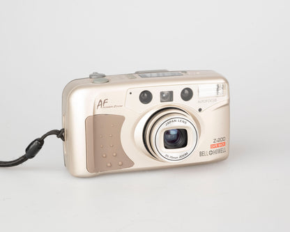 Appareil photo Bell and Howell Z-200 autofocus 35 mm avec étui (série A3702522)